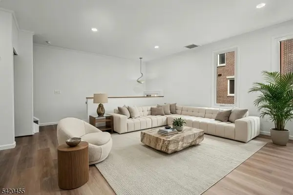 52 C E Black Well St, Dover Town, NJ 07801