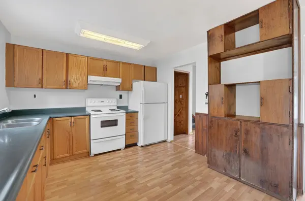 42 Princess DR, Adjala-tosorontio, ON L0M 1M0