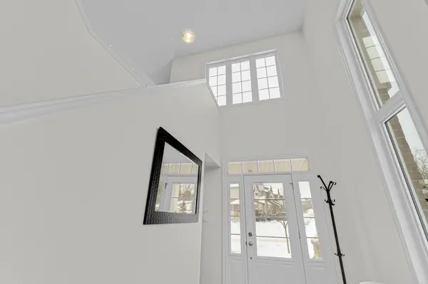 99 Creighton AVE, Guelph, ON N1E 0H8