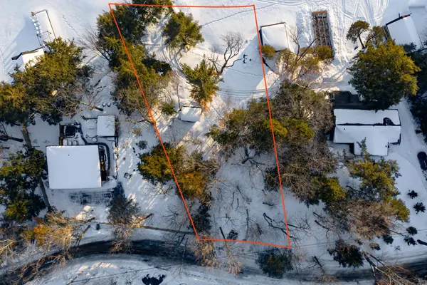 1054 Fair-Lee Park RD, Muskoka Lakes, ON P0B 1G0