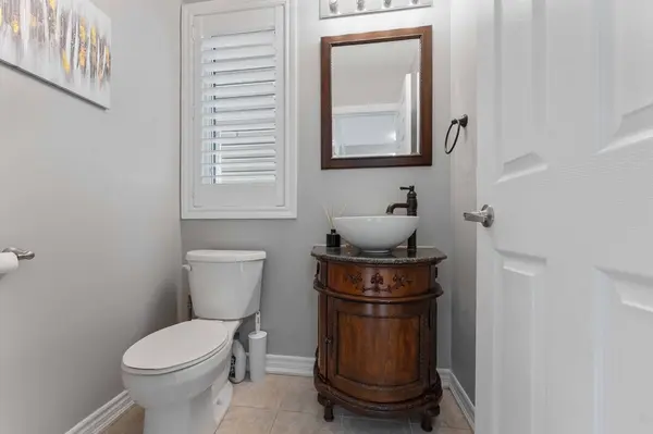 2721 Grand Vista CIR, Barrhaven, ON K2J 0W5