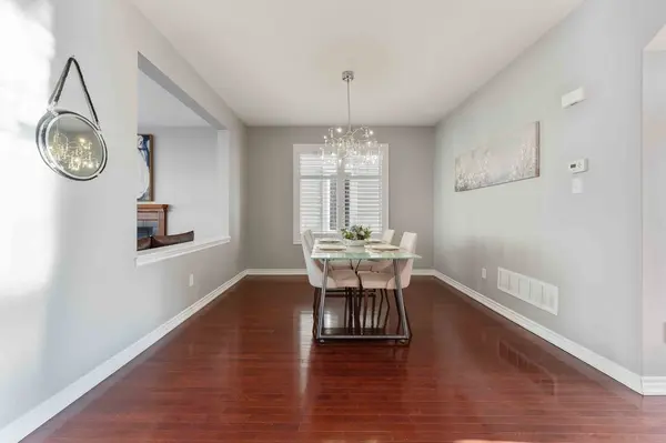 2721 Grand Vista CIR, Barrhaven, ON K2J 0W5