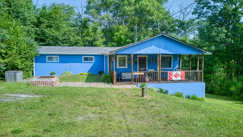 1036 Rossland LN, Frontenac, ON K0H 1B0