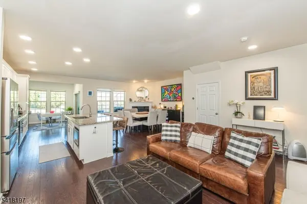 11 ALBERT CT, Randolph Twp., NJ 07869