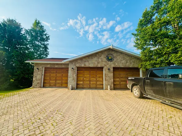 79 STE MARIE RD, Kapuskasing, ON P0L 1V0