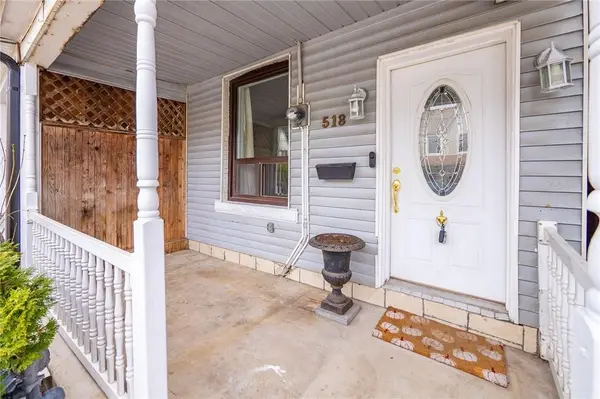 518 Quebec AVE, Toronto W02, ON M6P 2V7