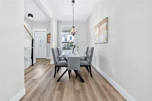 518 Quebec AVE, Toronto W02, ON M6P 2V7