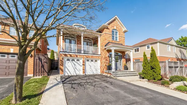 193 Queen Mary DR, Brampton, ON L7A 1Y3