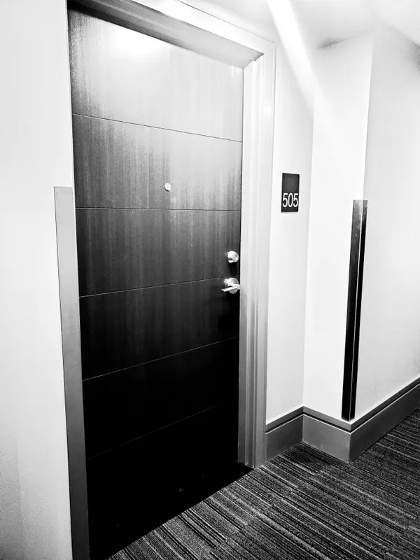 300B Fourth AVE #505, St. Catharines, ON L2S 0E6