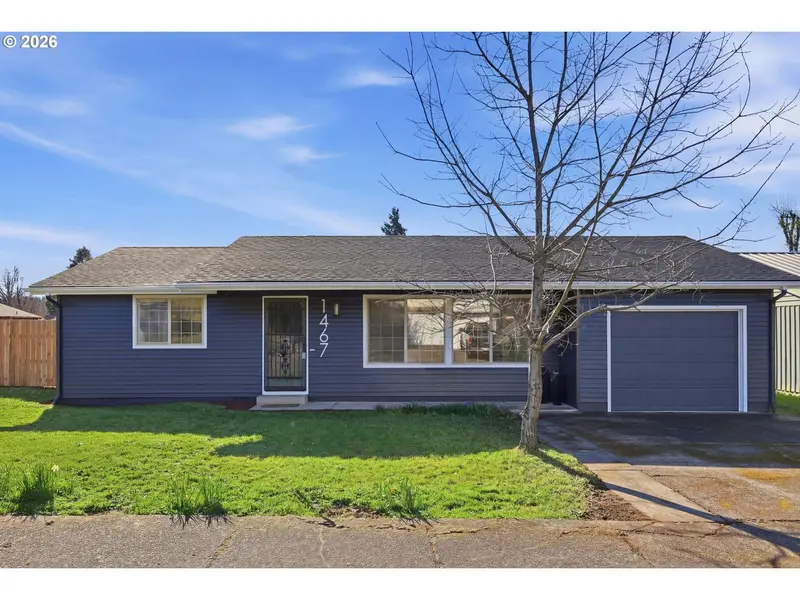 1467 S 7th AVE, Cottage Grove, OR 97424