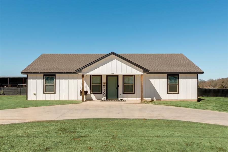 711 801c, Cleburne, TX 76031