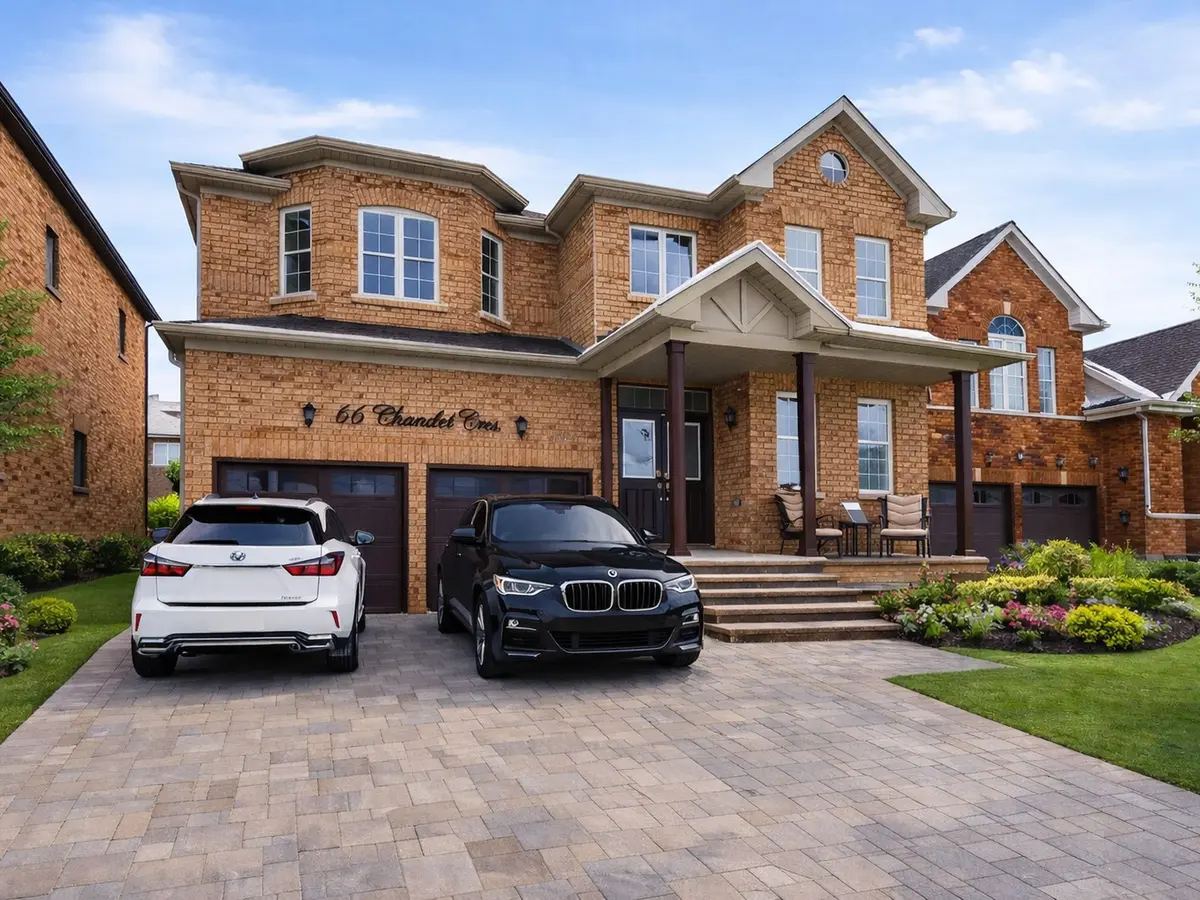 66 Citadel CRES, Brampton, ON L6P 1X8