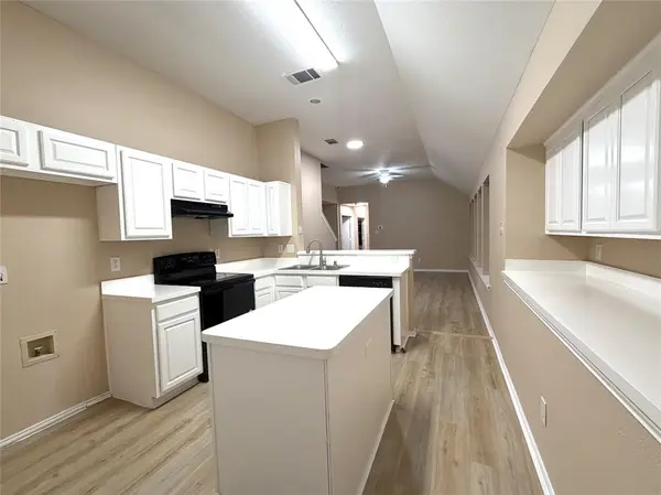 1723 Preston On The Lake Boulevard, Little Elm, TX 75068