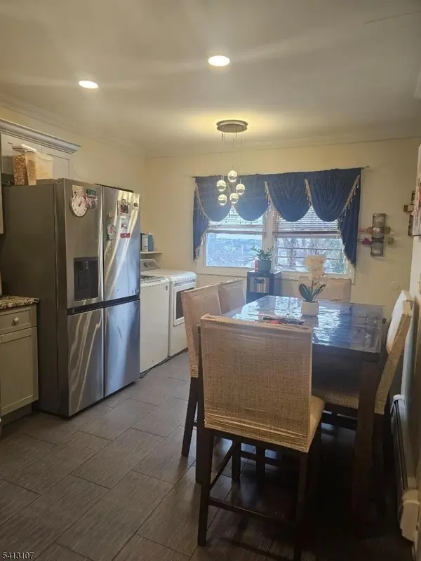 140 N 5Th St, Paterson City, NJ 07522