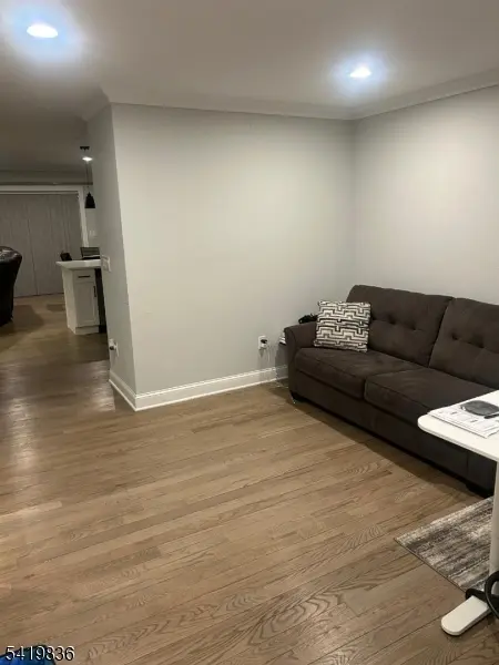 15 Rector Ave, Woodbridge Twp., NJ 07095