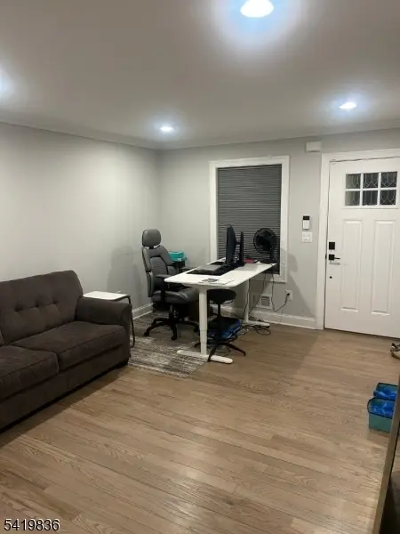 15 Rector Ave, Woodbridge Twp., NJ 07095