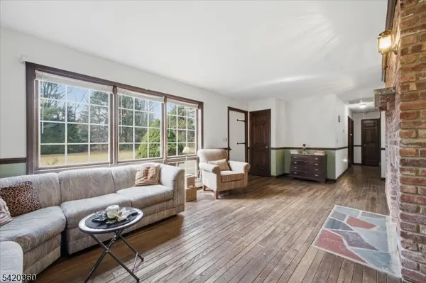 242 Old Turnpike Rd, Tewksbury Twp., NJ 07830