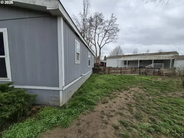 386 La Casa ST, Eugene, OR 97402