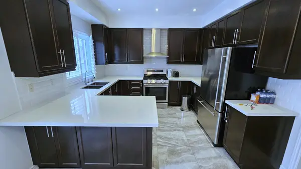 23 Seastar (Upper) RD, Brampton, ON L6Y 0N9