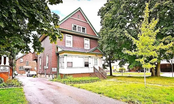 281 Main ST N, Brampton, ON L6X 1N4