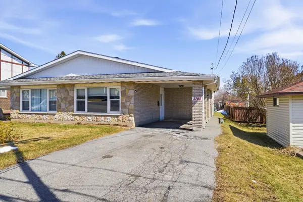 2703 Ross AVE, Cornwall, ON K6K 1E6