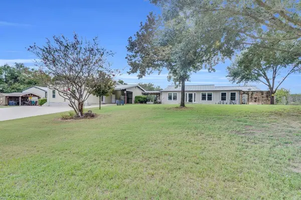 490 James Road, Ferris, TX 75125