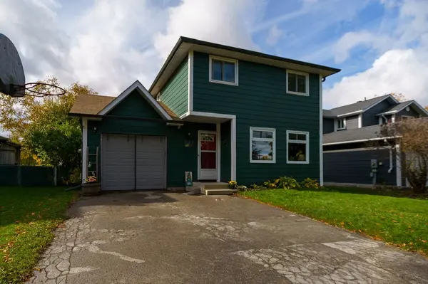 114 Elizabeth ST, Barrie, ON L4N 6P2