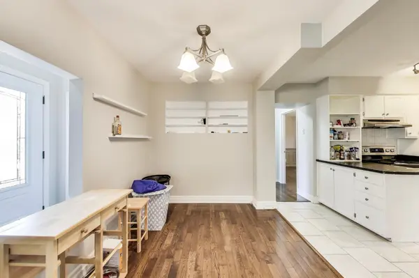 68 Harold CT, Hamilton, ON L8S 2R9