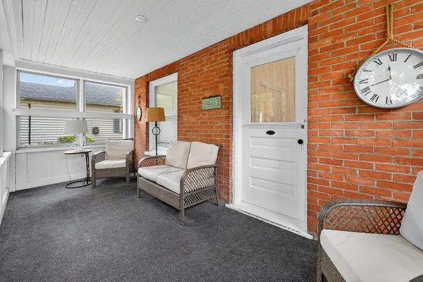 54 Platoff ST, Niagara-on-the-lake, ON L0S 1J0