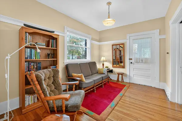 54 Platoff ST, Niagara-on-the-lake, ON L0S 1J0