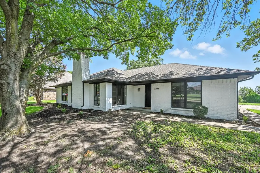 3309 Larkin Lane, Rowlett, TX 75089