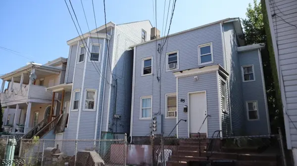 83 Madison St, Paterson City, NJ 07501