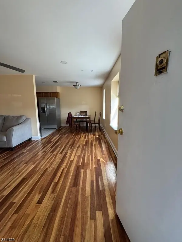 1001 Unicorn Way #D 1, Clifton City, NJ 07011