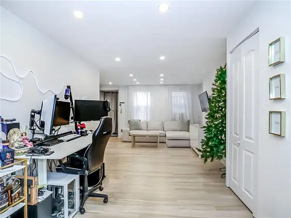 124 Hall ST, Brooklyn, NY 11205