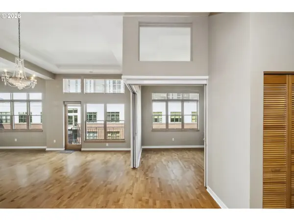 821 NW 11TH AVE #609, Portland, OR 97209