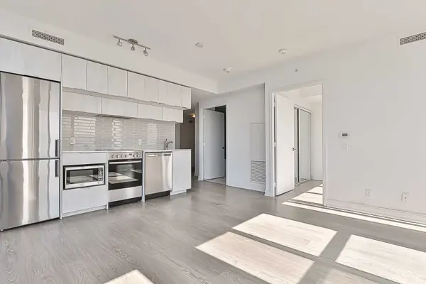 181 Dundas ST E #5210, Toronto C08, ON M5A 0N5