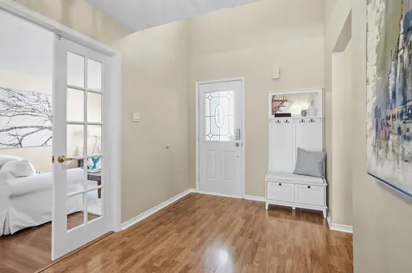 18 Webster WAY, Halton Hills, ON L7G 5J7