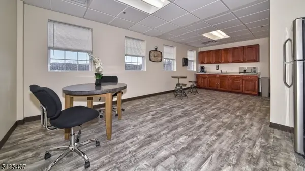 1069 Ringwood Ave 301-18, Wanaque Boro, NJ 07420