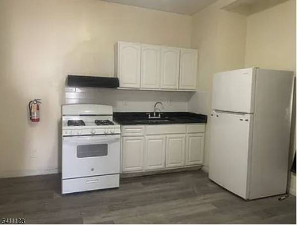 286 Broadway #2, Paterson City, NJ 07501