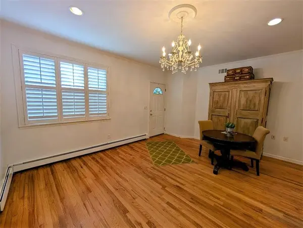 163 Beach 128 ST #3A, Belle Harbor, NY 11694