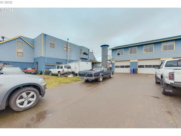 22024 S BEAVERCREEK RD, Beavercreek, OR 97004