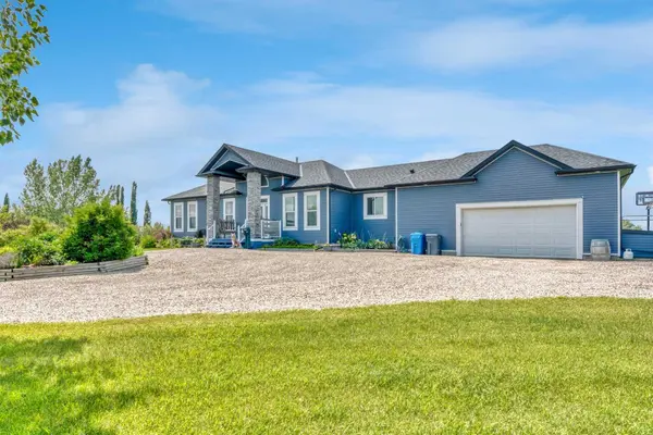 23 Winters PL, Rural Rocky View County, AB T2P 2G6