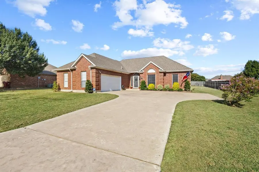 406 Sunshine Trail, Bells, TX 75414