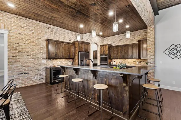 231 Geis Drive, Pottsboro, TX 75076