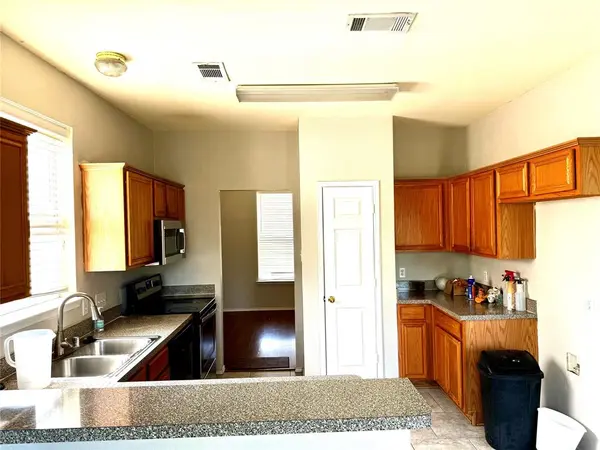 3433 Ingram Road, Sachse, TX 75048