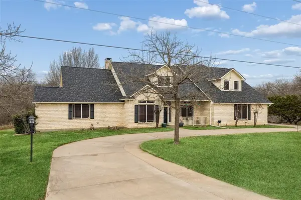 3558 S Nolan River Road, Cleburne, TX 76033
