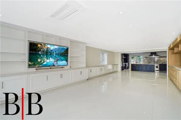 82 Piedmont AVE, Staten  Island, NY 10305