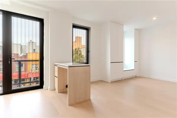 1807 66th ST #3D, Brooklyn, NY 11214