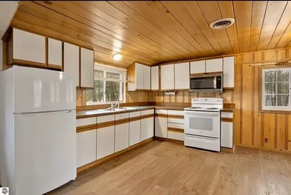 1568 Poplar Drive, Ne, Kalkaska Twp, MI 49646