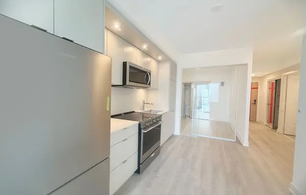 60 Central Park Road WAY #2302, Toronto W08, ON M9A 0E6